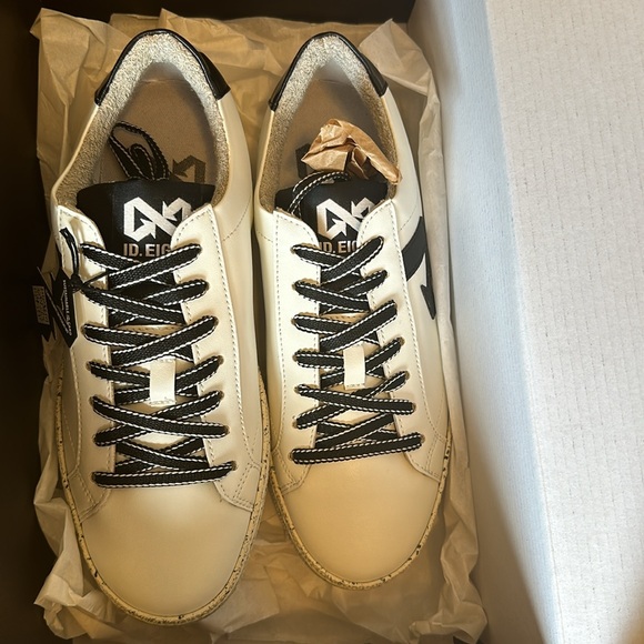 NWT ID-Eight Duri Mix White Sneaker - Picture 5 of 6